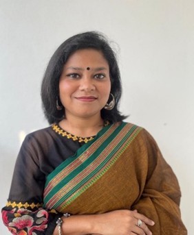 Dr. Ipsha Chaand